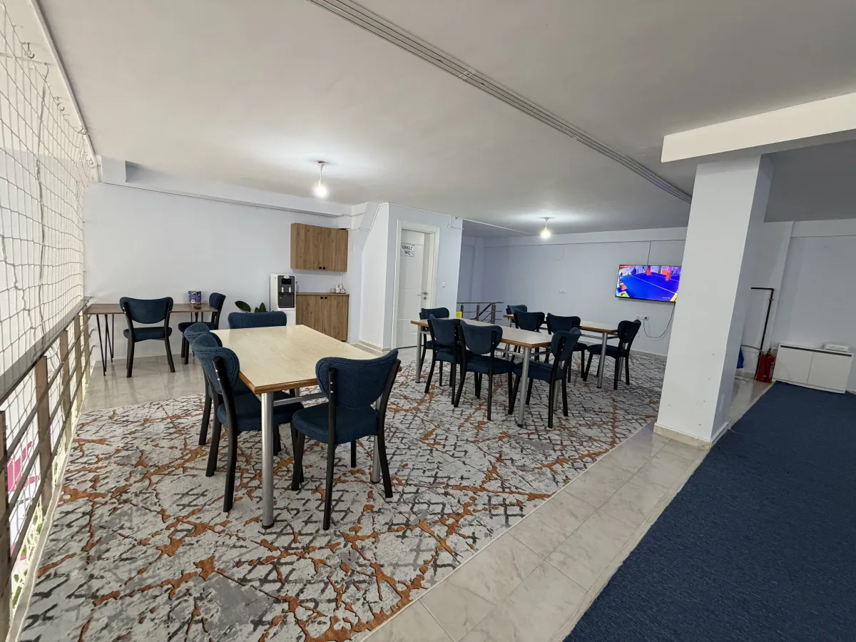 Konforlu Veli Bekleme ve Dinlenme Salonu